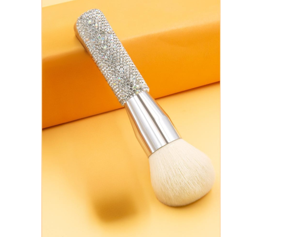 JerrBear's Luxe Crystal Dusting Powder Brush with Sparkling Crystal Handle & Soft Bristles for Powder Application - Oval Design