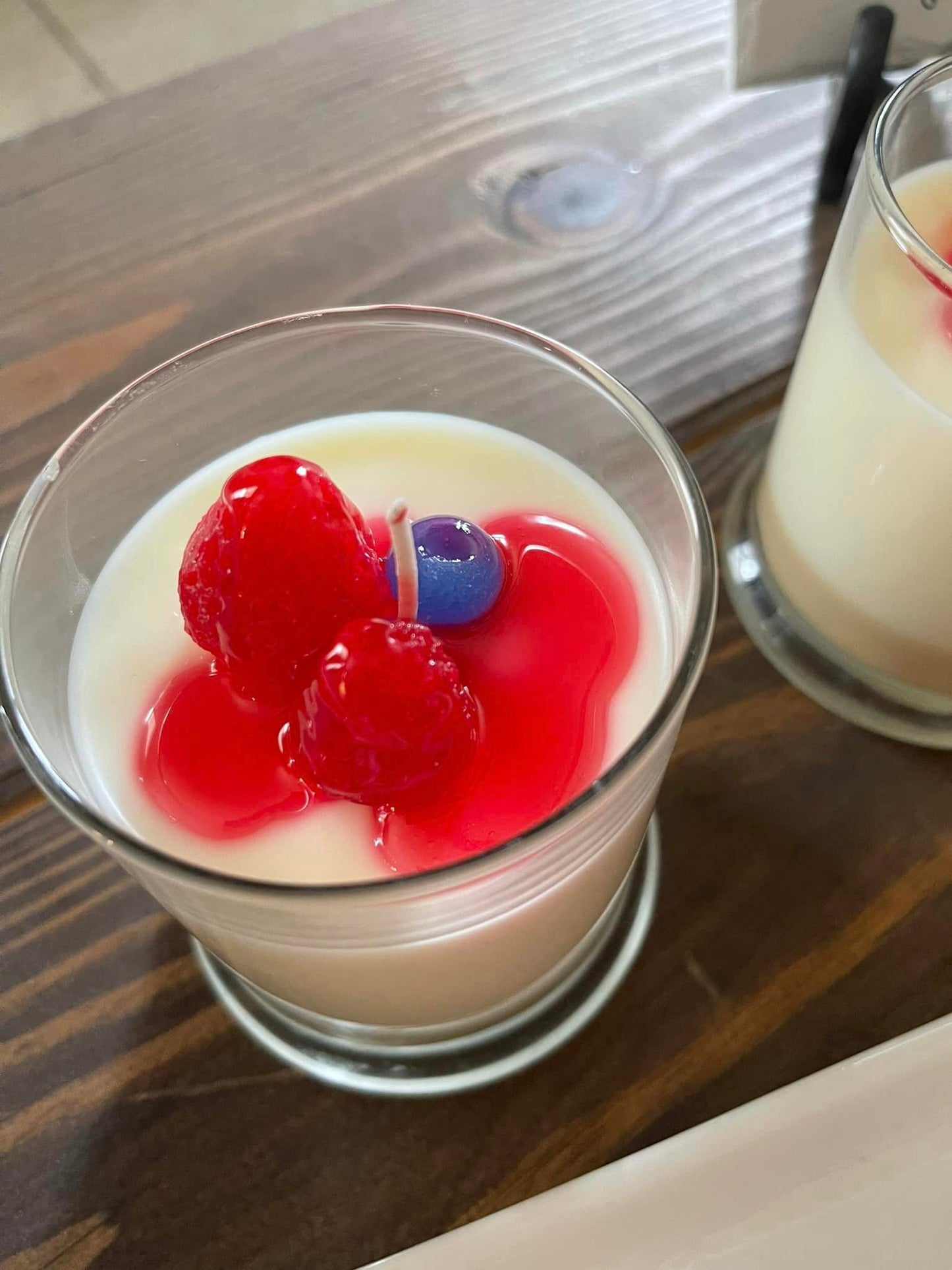 Fruity Cheesecake Soy Wax Candle 8oz (DS)