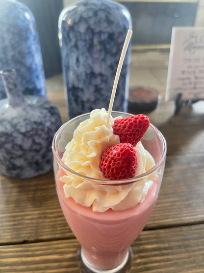 Strawberry MilkShake Me Please Candle!! (1 candle)