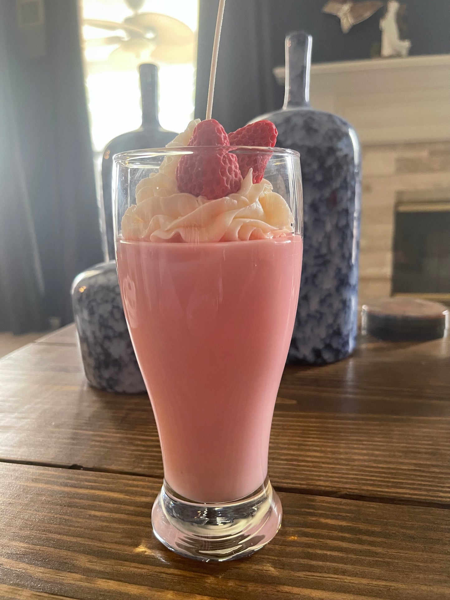 Strawberry MilkShake Me Please Candle!! (1 kandila)